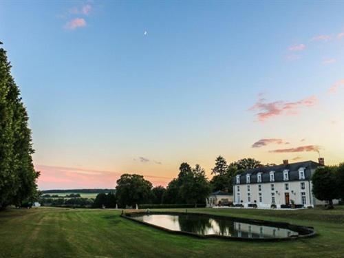 Domaine De Montchevreuil Hotell Fresneaux-Montchevreuil Eksteriør bilde